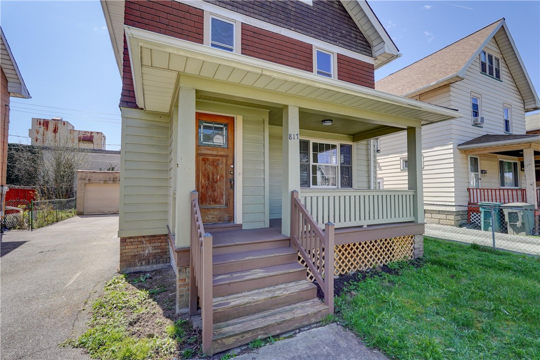 817 Ave D Rochester, NY 14621 - Photo 2 of 25 Front of House