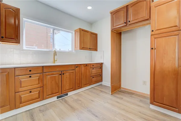 $139,900 | 817 Ave D, Rochester, NY 14621