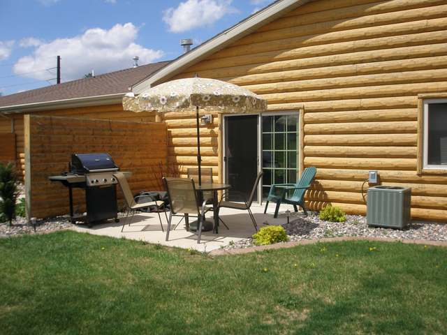 322 Christopher Street, Unit 5 Eagle River, WI 54521 - Photo 2 of 17 Gallery Image 2