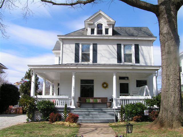 1907 Belleville Road Southwest Roanoke, VA 24015 - Photo 1 of 37 1907 Belleville