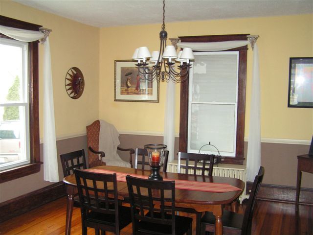 1907 Belleville Road Southwest Roanoke, VA 24015 - Photo 6 of 37 Dining Room