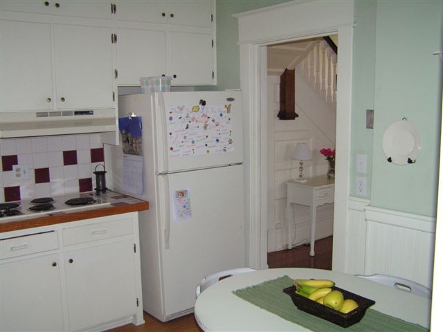 1907 Belleville Road Southwest Roanoke, VA 24015 - Photo 10 of 37 Kitchen