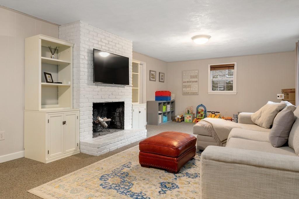 95 Warren Road Sudbury, MA 01776 - Photo 17 of 24