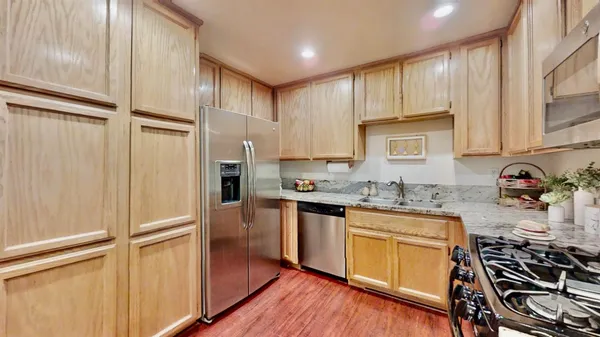 $300,000 | 7340 Hamden Place, Unit 104, Sacramento, CA 95842