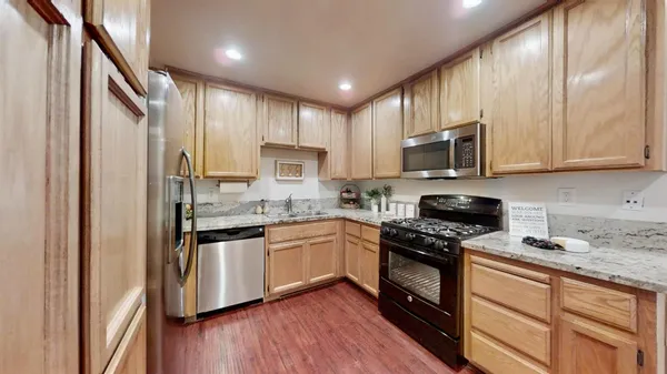 $300,000 | 7340 Hamden Place, Unit 104, Sacramento, CA 95842