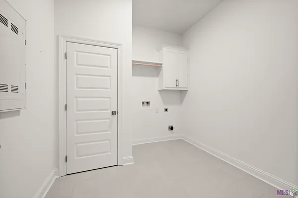 $505,939 | 13276 Belle Reine Drive, Geismar, LA 70734