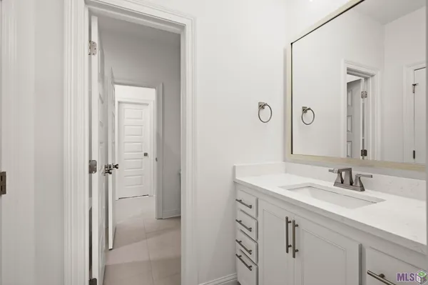 $505,939 | 13276 Belle Reine Drive, Geismar, LA 70734