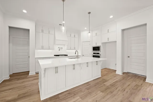 $505,939 | 13276 Belle Reine Drive, Geismar, LA 70734