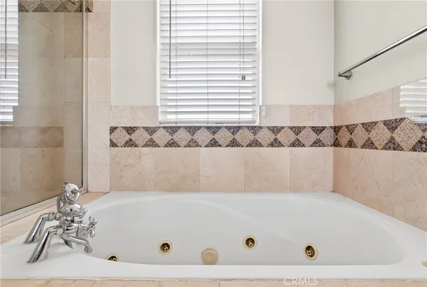 $3,800 | 225 North Alhambra Avenue, Monterey Park, CA 91755