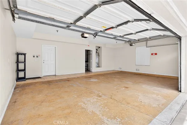 $3,800 | 225 North Alhambra Avenue, Monterey Park, CA 91755