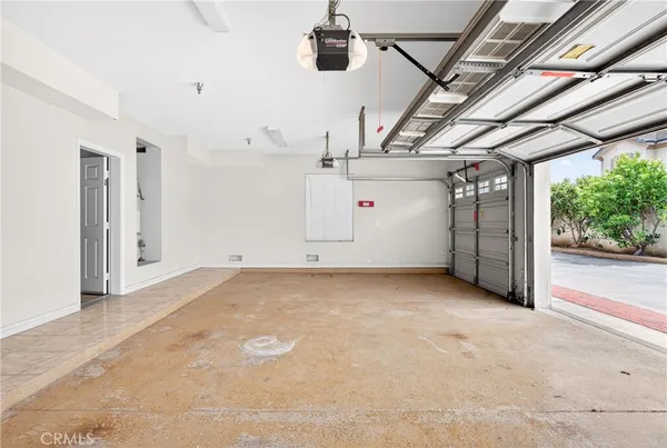 $3,800 | 225 North Alhambra Avenue, Monterey Park, CA 91755
