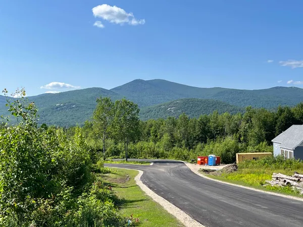 $1,649,000 | 13 Ridge Field Road, Center Tuftonboro, NH 03816
