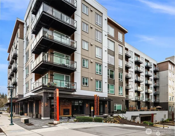 $465,000 | 11903 Northeast 128th Street, Unit 205, Kirkland, WA 98034