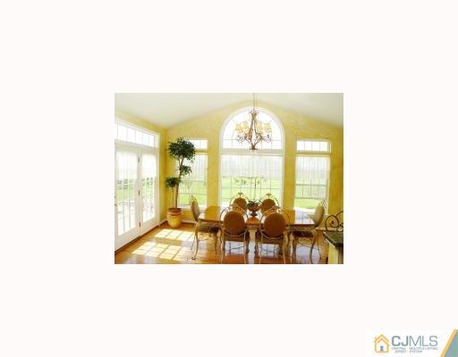 6 Sunflower Road Somerset, NJ 08873 - Photo 6 of 8