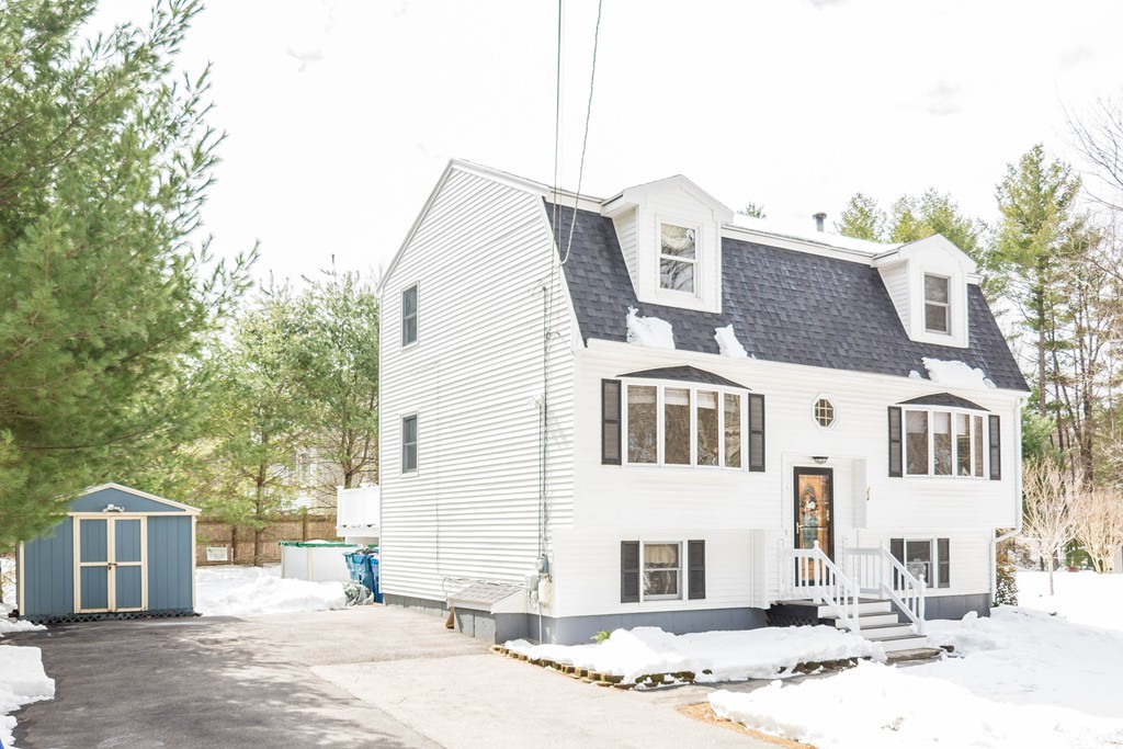 154 Alabama Road Tewksbury, MA 01876 - Photo 2 of 30 Gallery Image 2