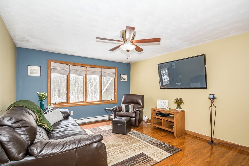 154 Alabama Road Tewksbury, MA 01876 - Photo 3 of 30 Gallery Image 3