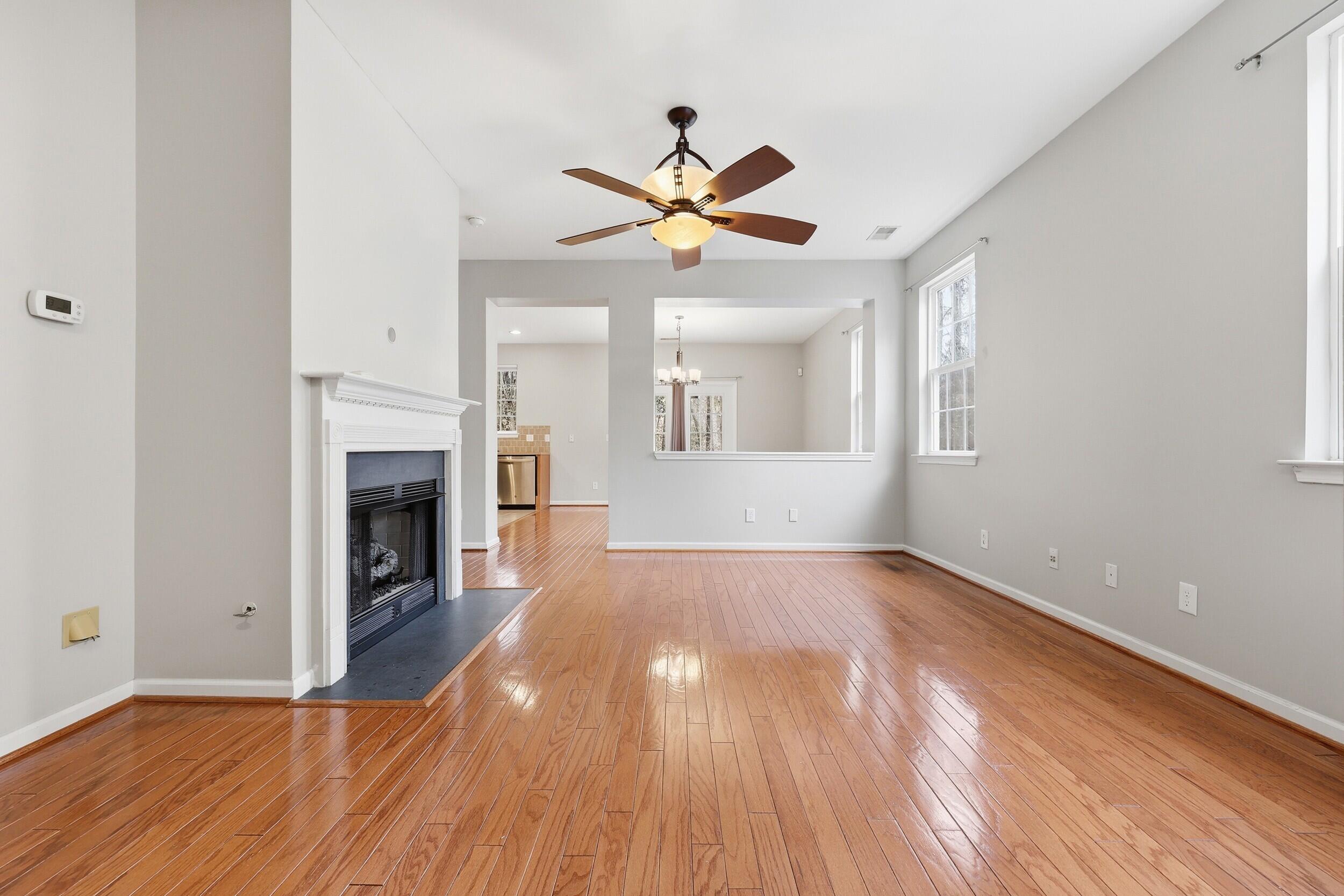 249 Chemistry Circle Ladson, SC 29456 - Photo 4 of 43 5ru4a0984