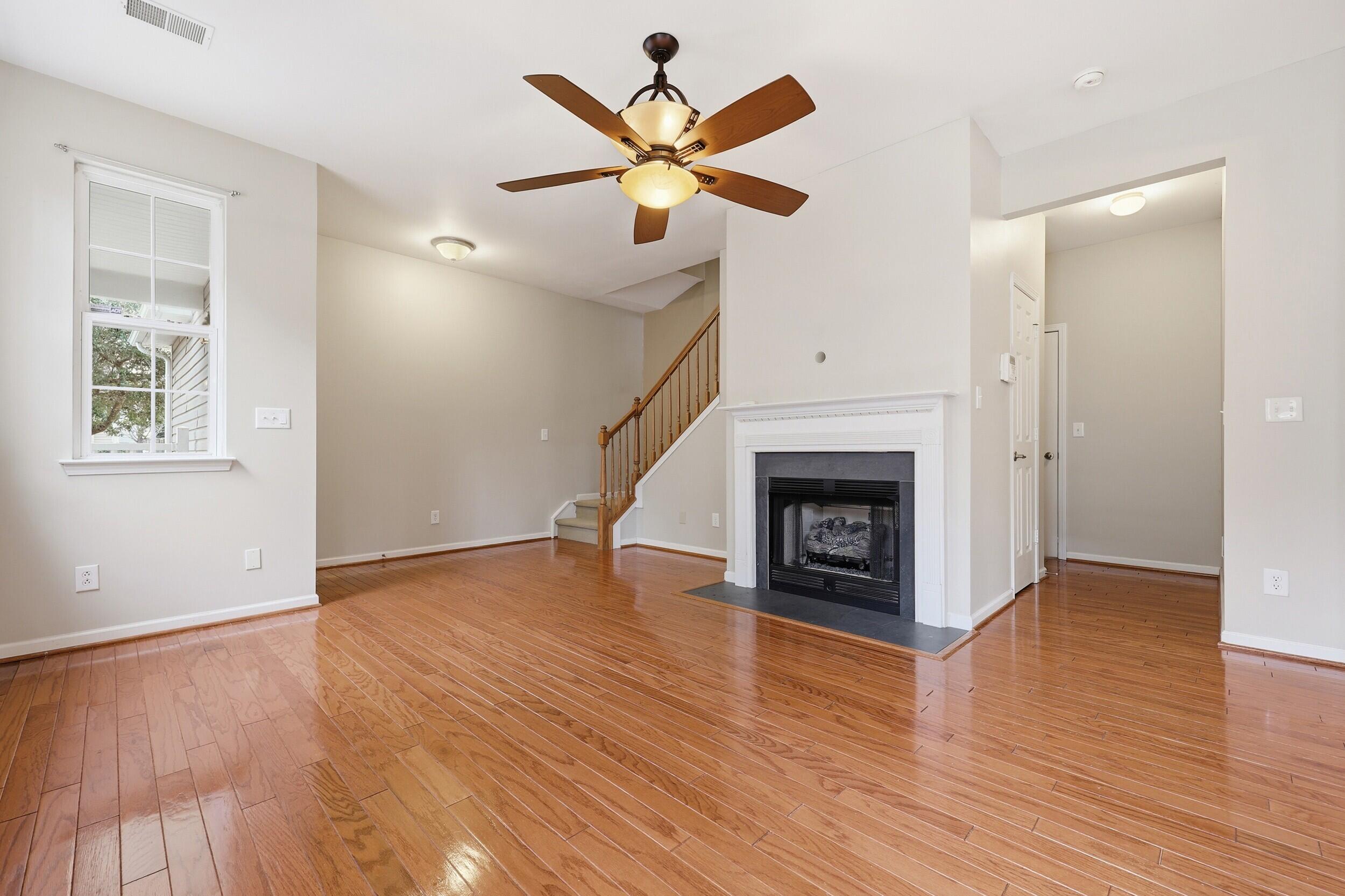 249 Chemistry Circle Ladson, SC 29456 - Photo 5 of 43 6ru4a0994