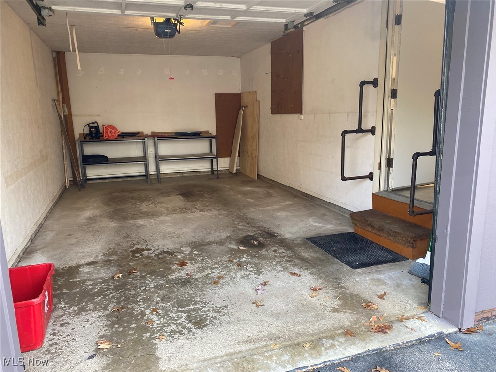 1024 Canyon View Road Northfield, OH 44067 - Photo 30 of 38 Singe Car attached garage