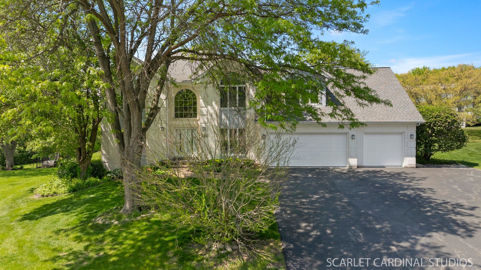 7 Morgan Court Burr Ridge, IL 60527 - Photo 3 of 29 Gallery Image 3