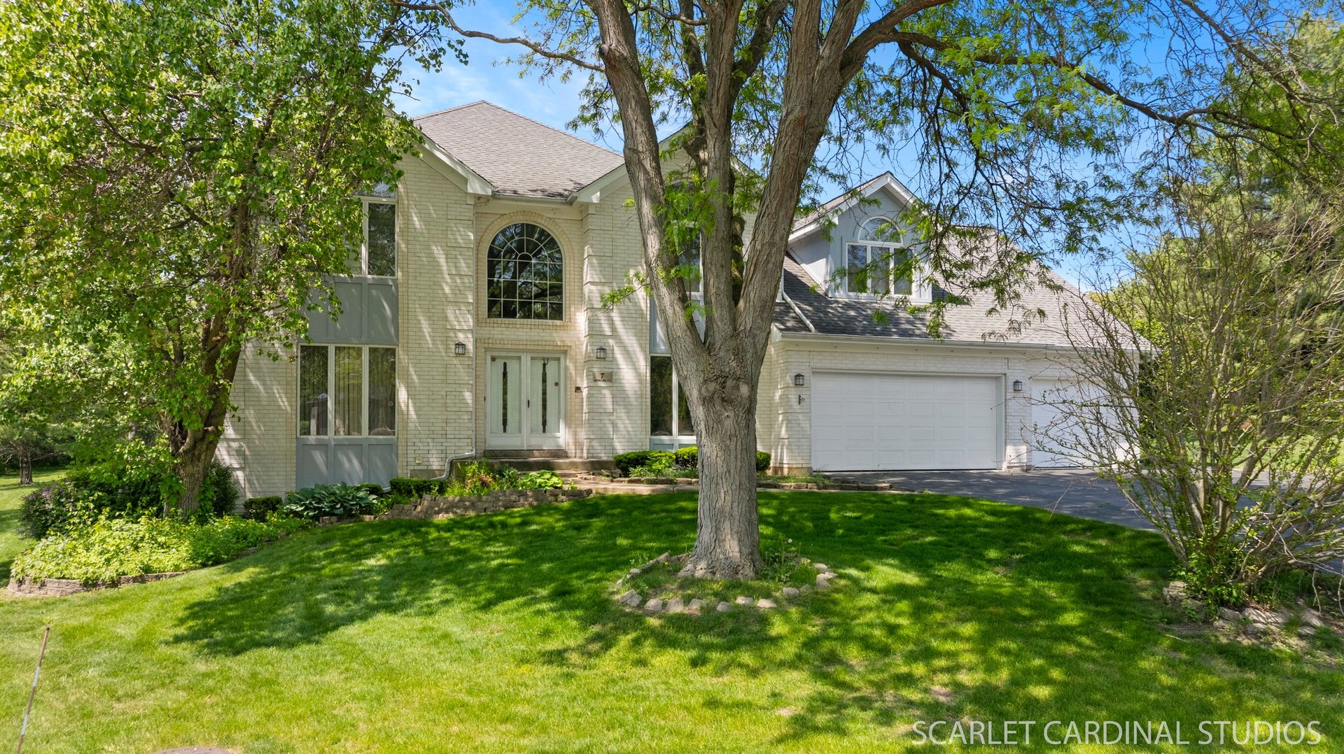 7 Morgan Court Burr Ridge, IL 60527 - Photo 4 of 29 Gallery Image 4