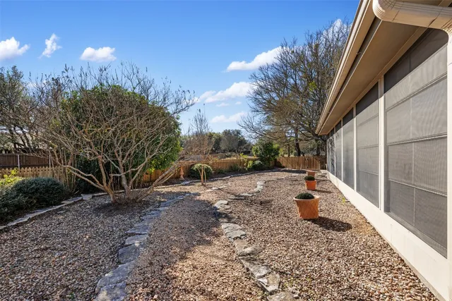 $349,000 | 109 Vandeventer Drive, Burnet, TX 78611