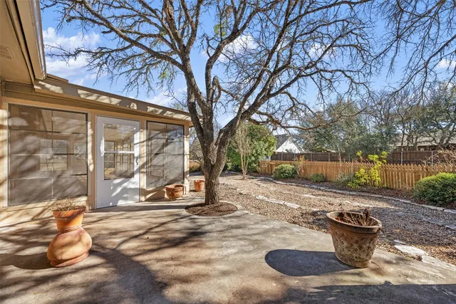 $349,000 | 109 Vandeventer Drive, Burnet, TX 78611