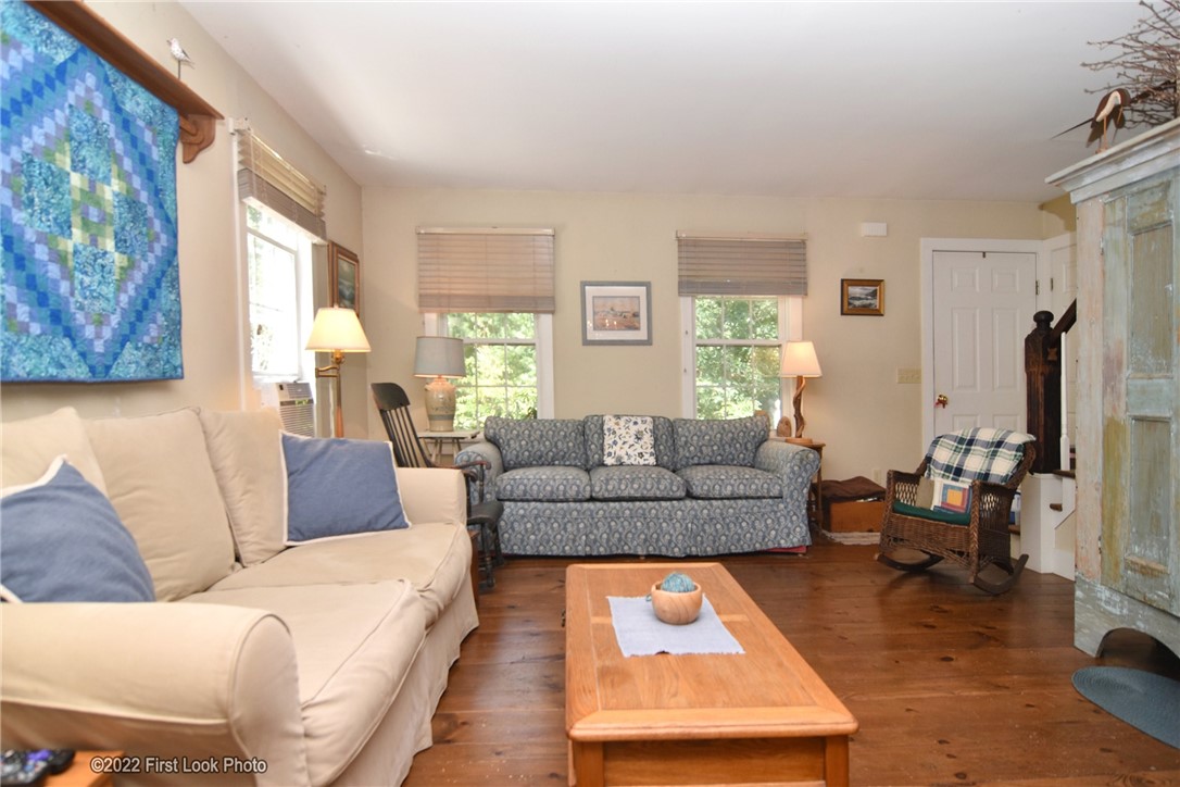 531 Kings Factory Road Charlestown, RI 02813 - Photo 4 of 46