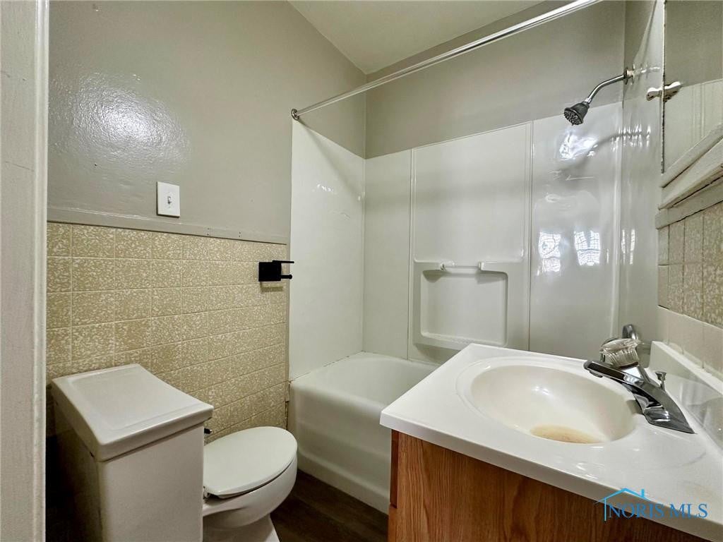 2019 Kensington Road Toledo, OH 43607 - Photo 14 of 21 Photo 14