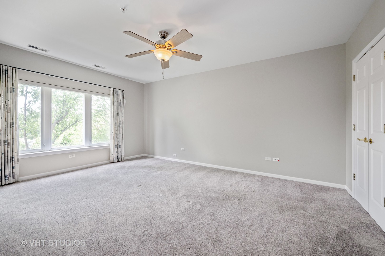 800 Weidner Road, Unit 307 Buffalo Grove, IL 60089 - Photo 16 of 29 Gallery Image 16