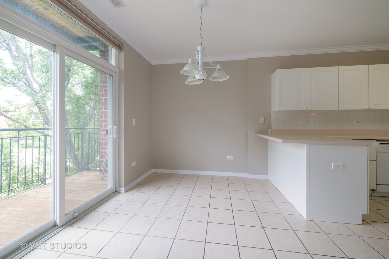 800 Weidner Road, Unit 307 Buffalo Grove, IL 60089 - Photo 8 of 29 Gallery Image 8