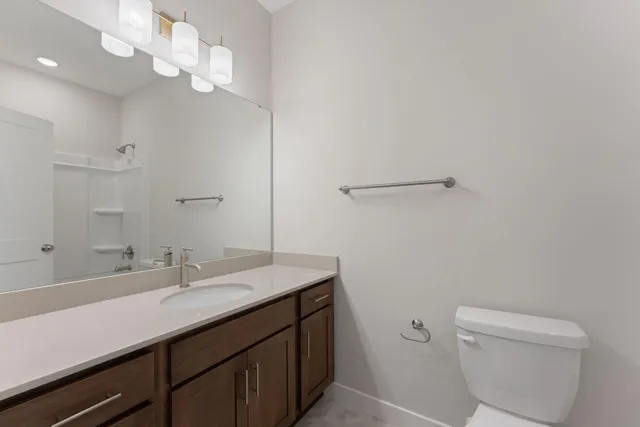 $585,000 | 1421 142nd Court East, Rosemount, MN 55068