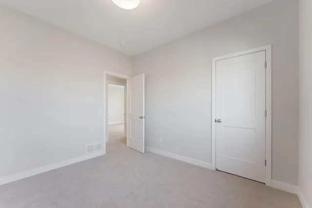 $585,000 | 1421 142nd Court East, Rosemount, MN 55068