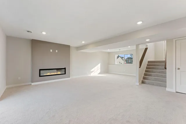 $585,000 | 1421 142nd Court East, Rosemount, MN 55068