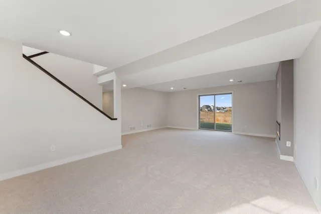 $585,000 | 1421 142nd Court East, Rosemount, MN 55068