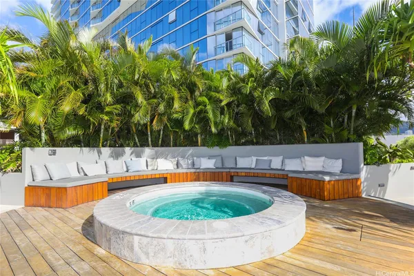 $7,450 | 888 Kapiolani Boulevard, Unit 3409, Honolulu, HI 96813