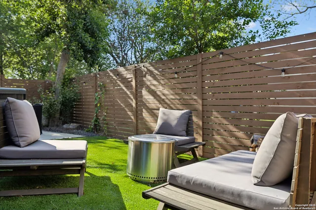 a view of outdoor space yard and patio