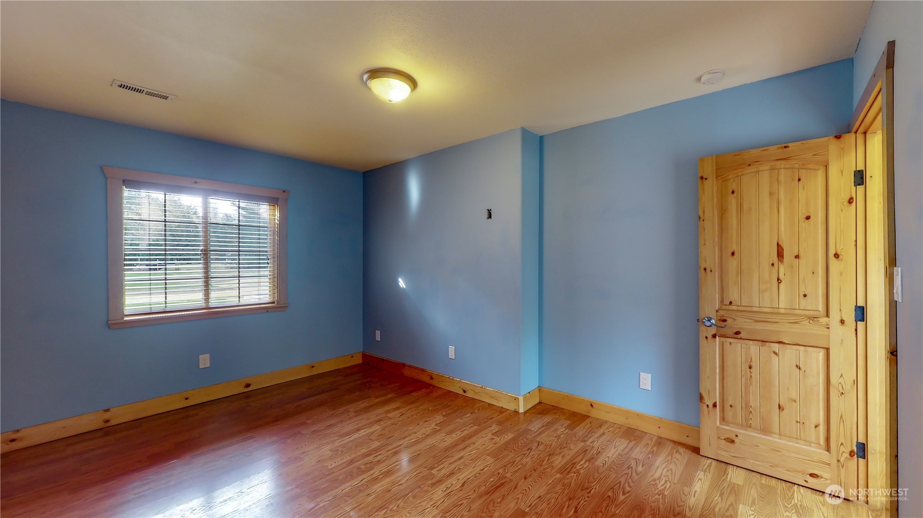 11223 Littlerock Road Southwest Olympia, WA 98512 - Photo 17 of 40 Gallery Image 17