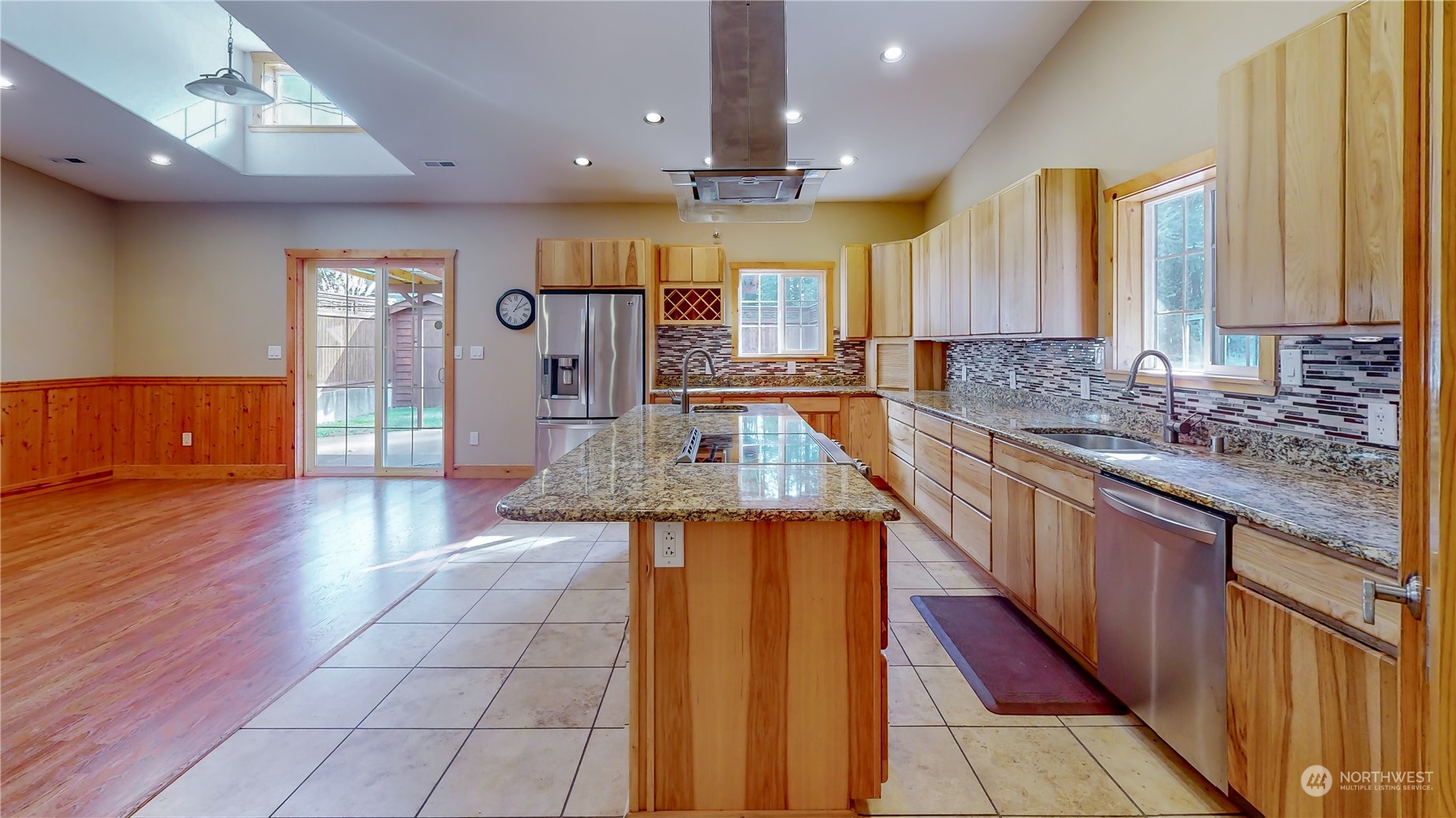 11223 Littlerock Road Southwest Olympia, WA 98512 - Photo 10 of 40 Gallery Image 10