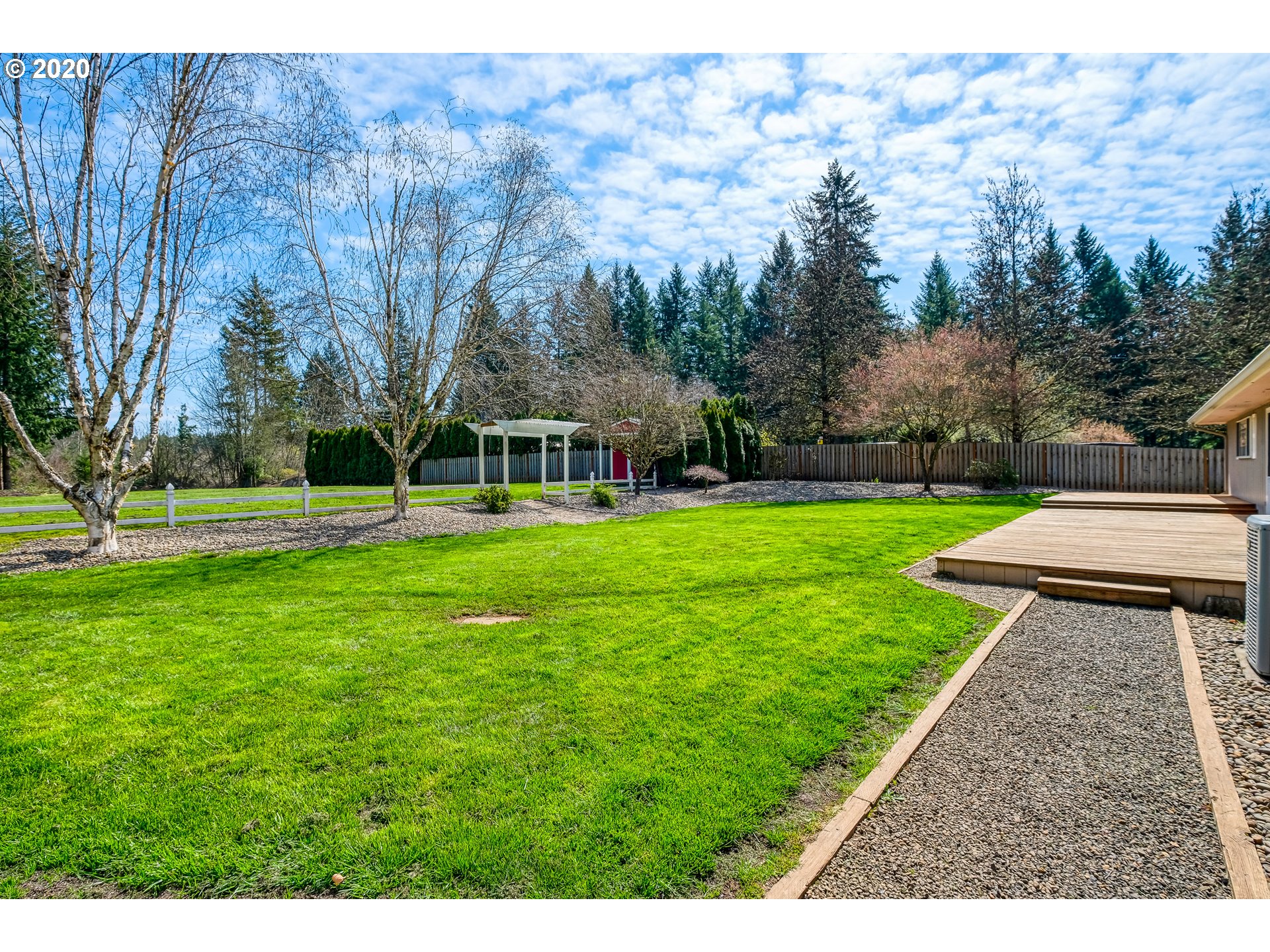 19750 South Hinkle Road Oregon City, OR 97045 - Photo 3 of 28