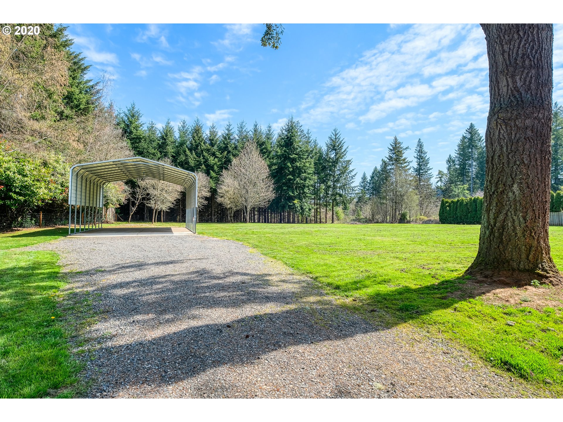 19750 South Hinkle Road Oregon City, OR 97045 - Photo 9 of 28