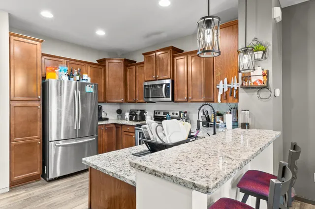 $284,900 | 3307 Hazel Trail, Unit C, Woodbury, MN 55129