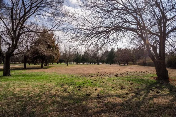 $599,000 | 25303 Highway 169, Garnett, KS 66032