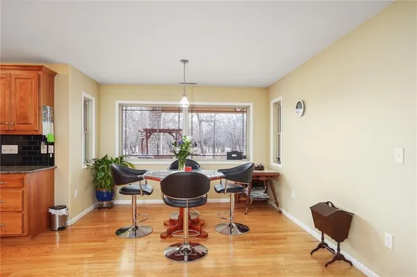 $599,000 | 25303 Highway 169, Garnett, KS 66032