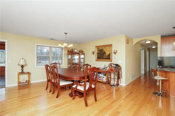 $599,000 | 25303 Highway 169, Garnett, KS 66032