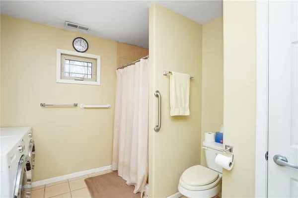 $599,000 | 25303 Highway 169, Garnett, KS 66032