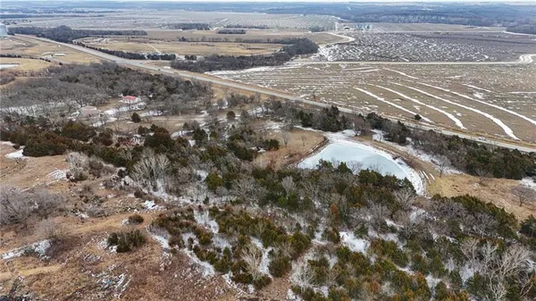 $599,000 | 25303 Highway 169, Garnett, KS 66032