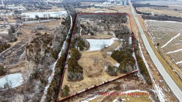 $599,000 | 25303 Highway 169, Garnett, KS 66032