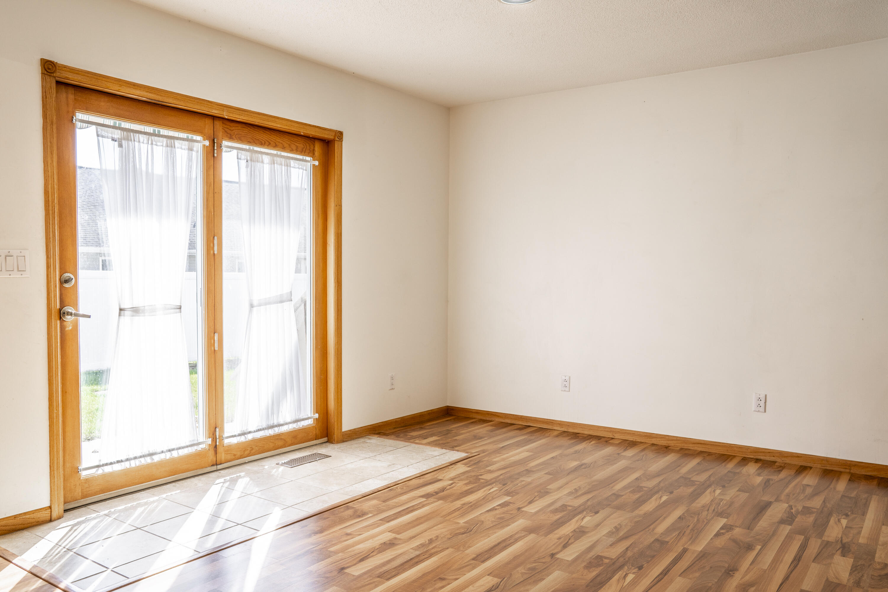 634 Meier Lane Onalaska, WI 54650 - Photo 9 of 34 Dining Room