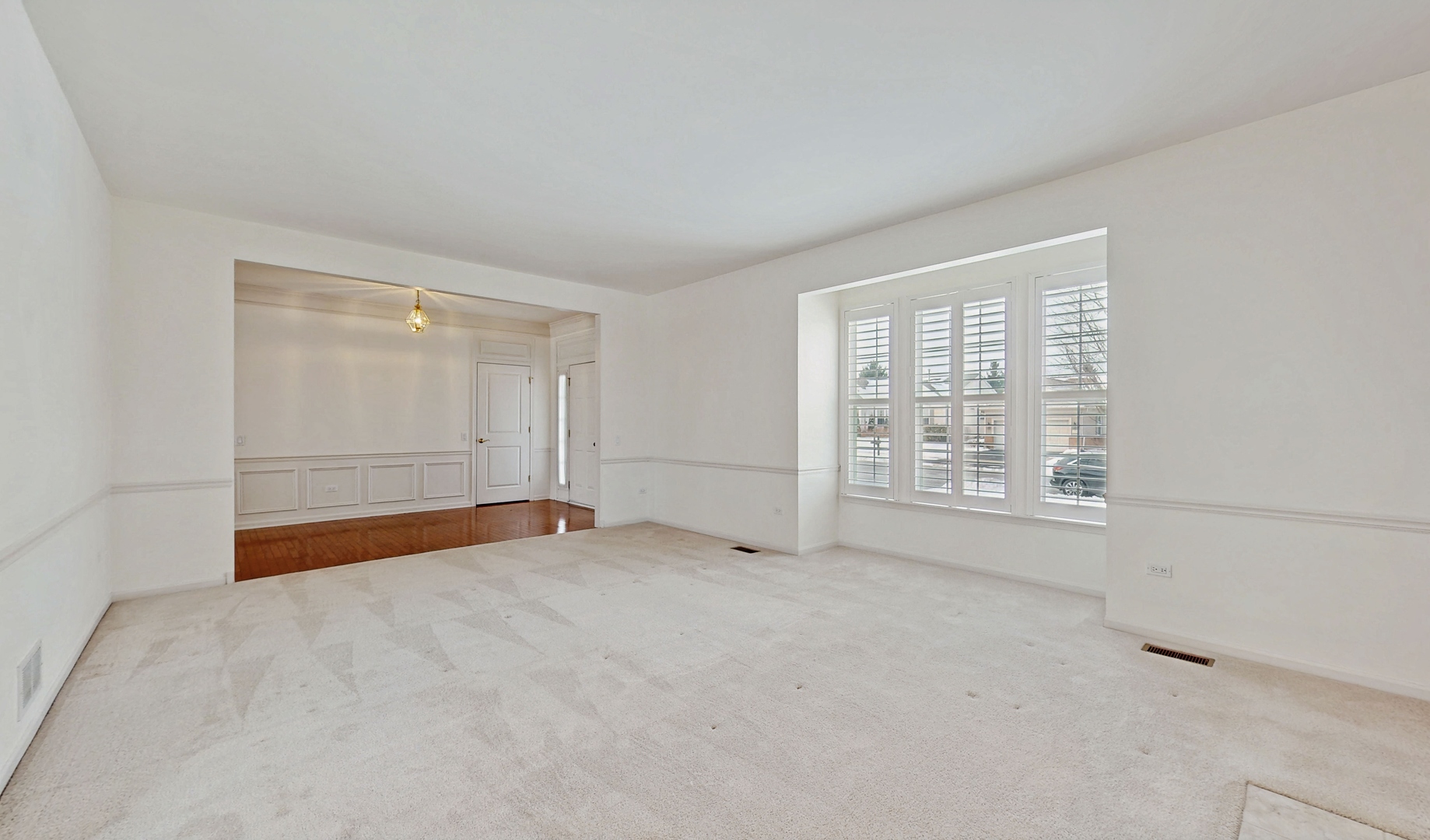 13615 Moonlight Ridge Court Huntley, IL 60142 - Photo 5 of 38 Gallery Image 5